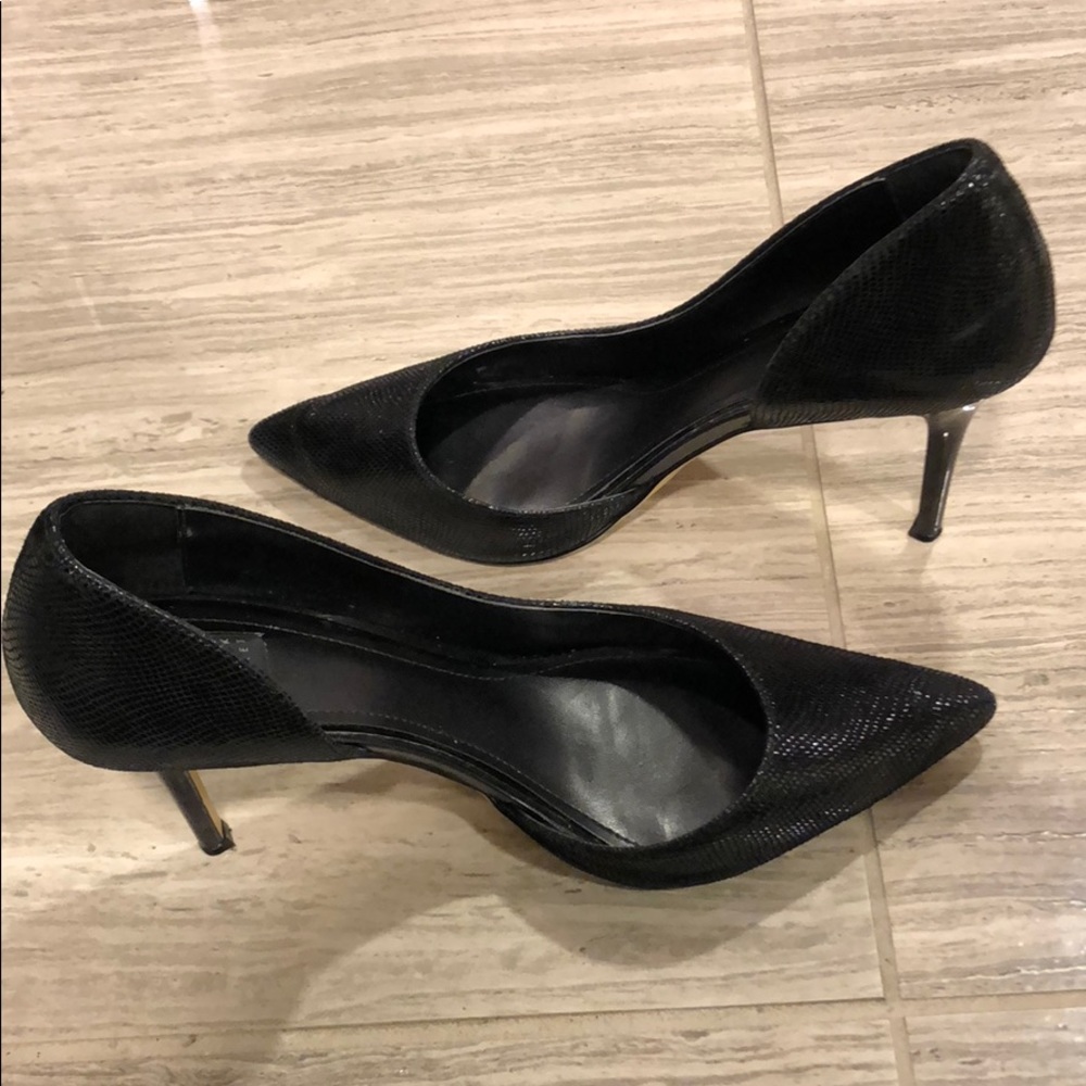 Ella Black heels from White House black market